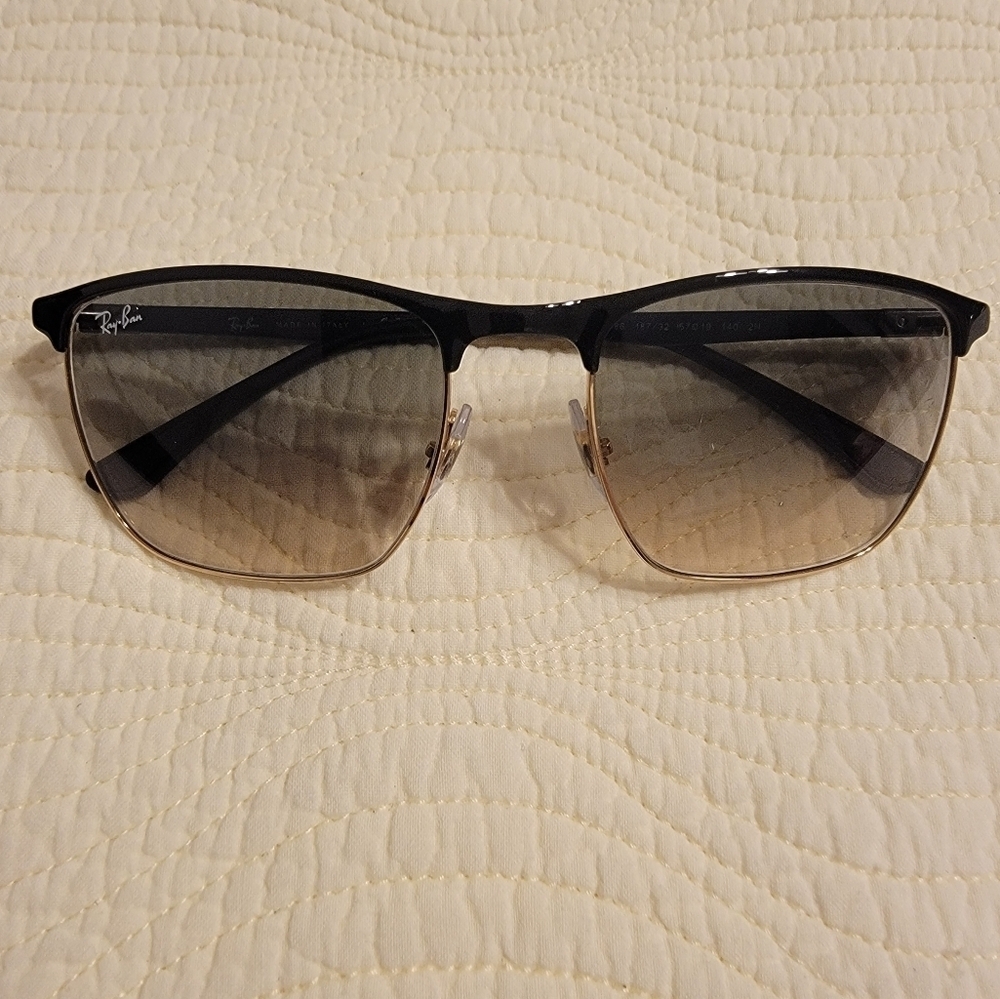 New Ray Ban Chromance Sunglasses Model #Rb3686 Black On Gold